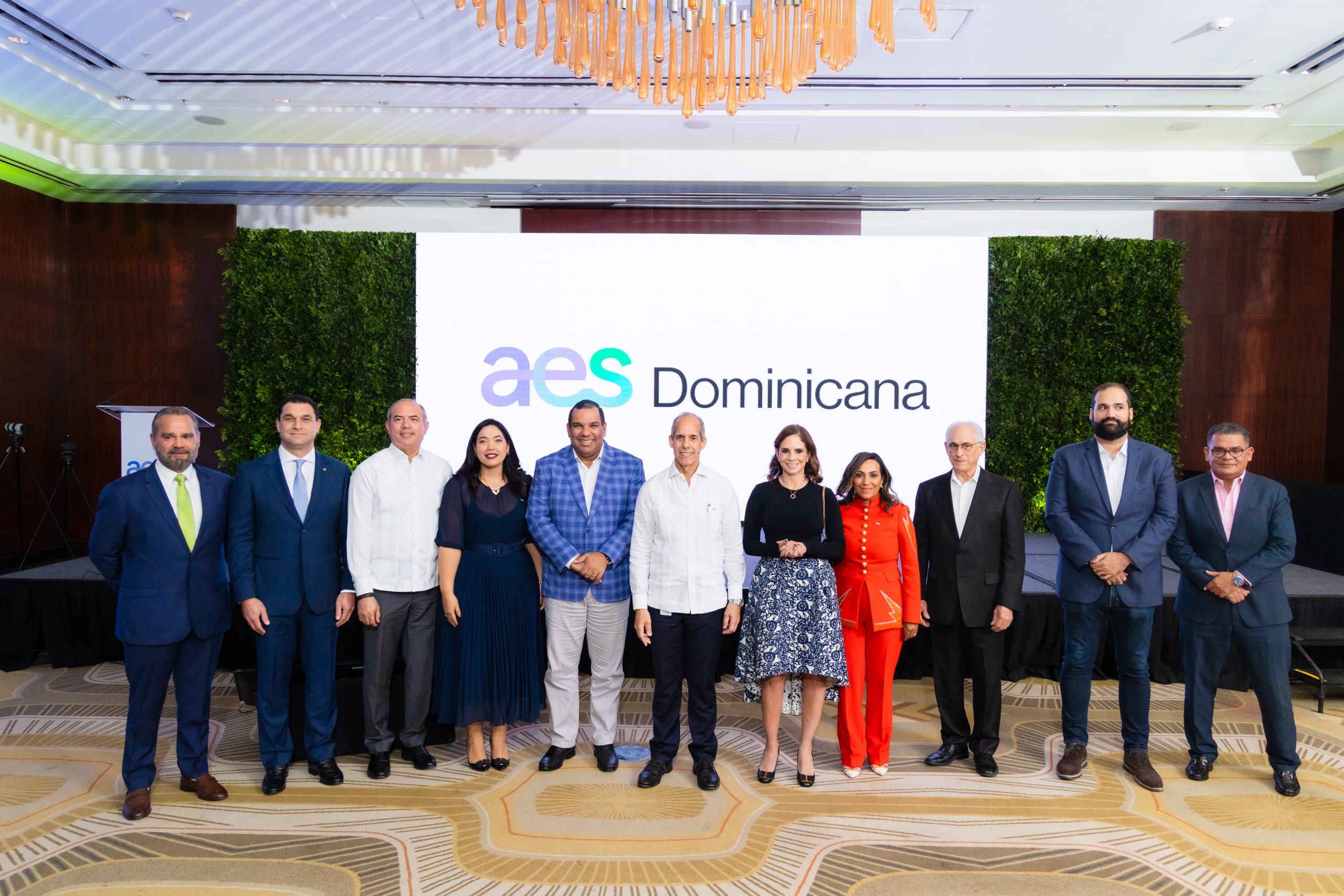 AES Dominicana Impulsa un Futuro Energético Más Inteligente y Sostenible en Evento de Apreciación 2024