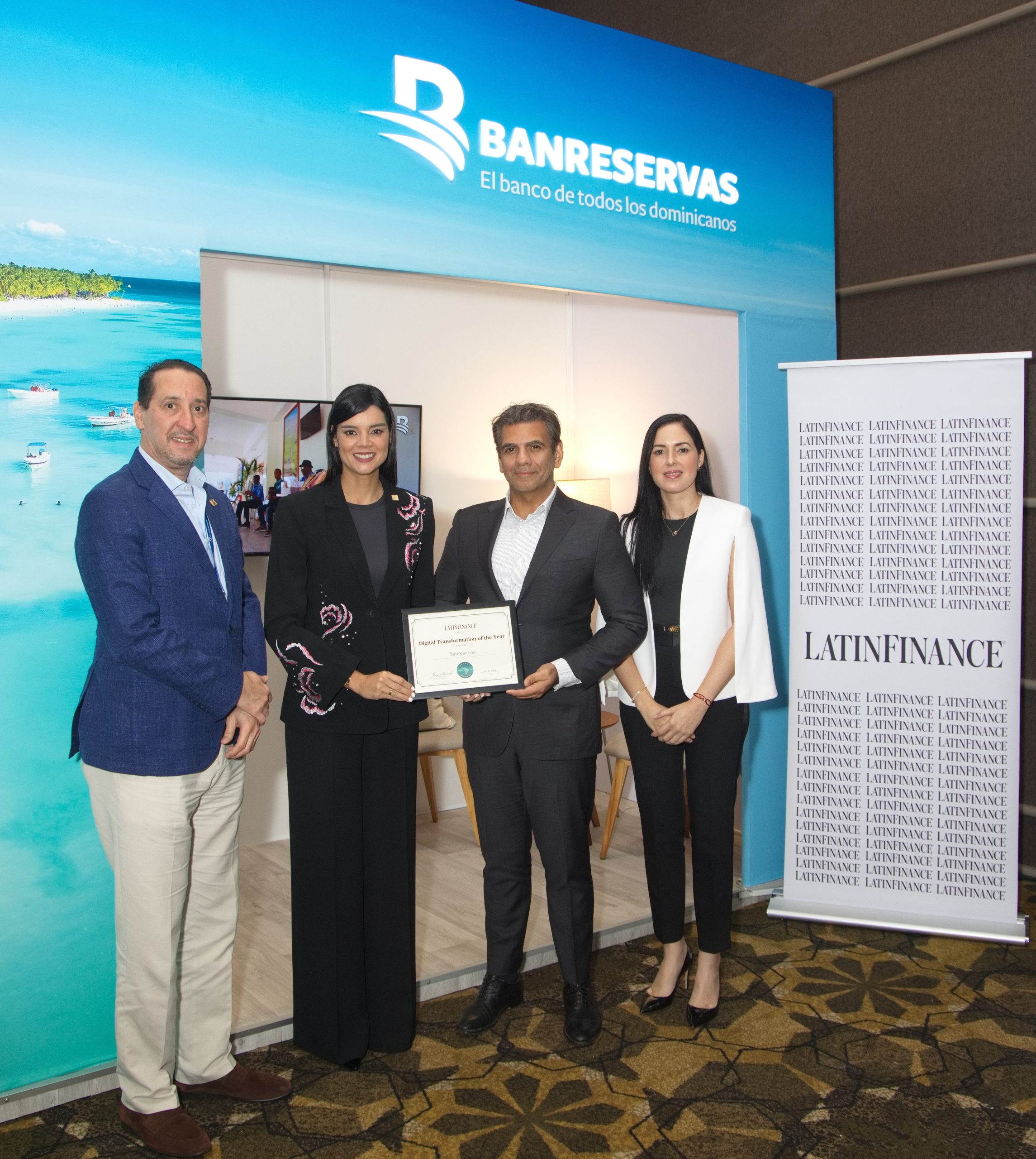 Banreservas Gana Premio de Transformación Digital del Año en América Latina y el Caribe