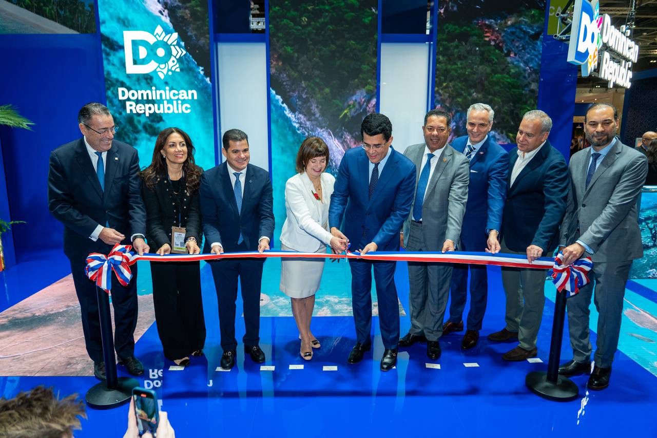 República Dominicana: Un Destino de Inversión Turística y Crecimiento Económico en la WTM de Londres