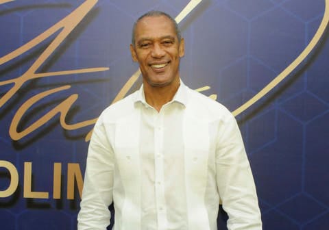 Felicitación especial a Felipe “JAY” Payano en su día