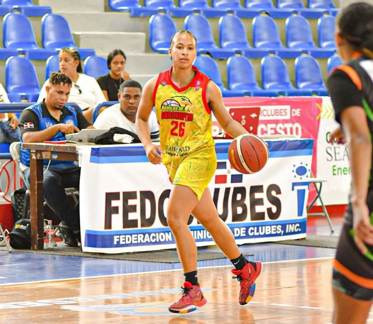 Águilas de Guachupita y Cañeras de Pueblo Nuevo se Imponen en el XI Torneo de Baloncesto Interclubes Superior Femenino “No Violencia de Género”
