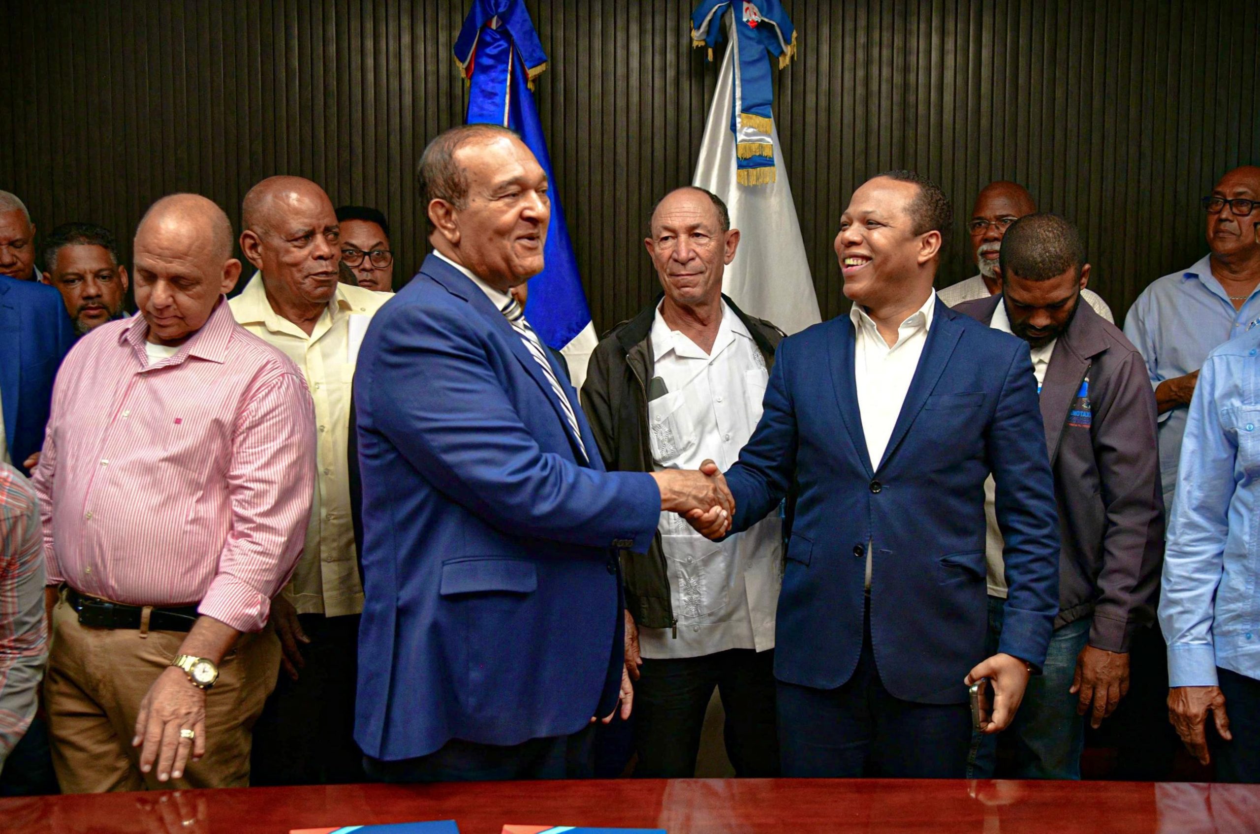 INTRANT y CONATRA Firman Acuerdo Histórico para Mejorar la Seguridad Vial y Reducir Siniestros en República Dominicana