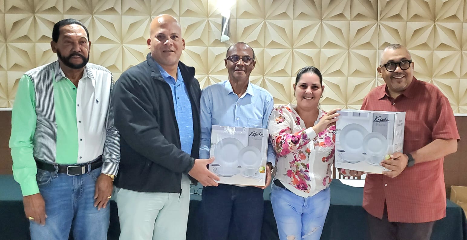 Eguy Rosario y Braulio Torres-Pérez: Peloteros Estrella de la Semana