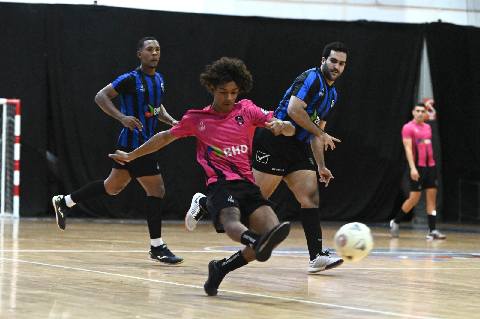 Turia FC y SS Guerrero disputarán la final de la Primera Súper Copa de Fútbol Sala LNFD
