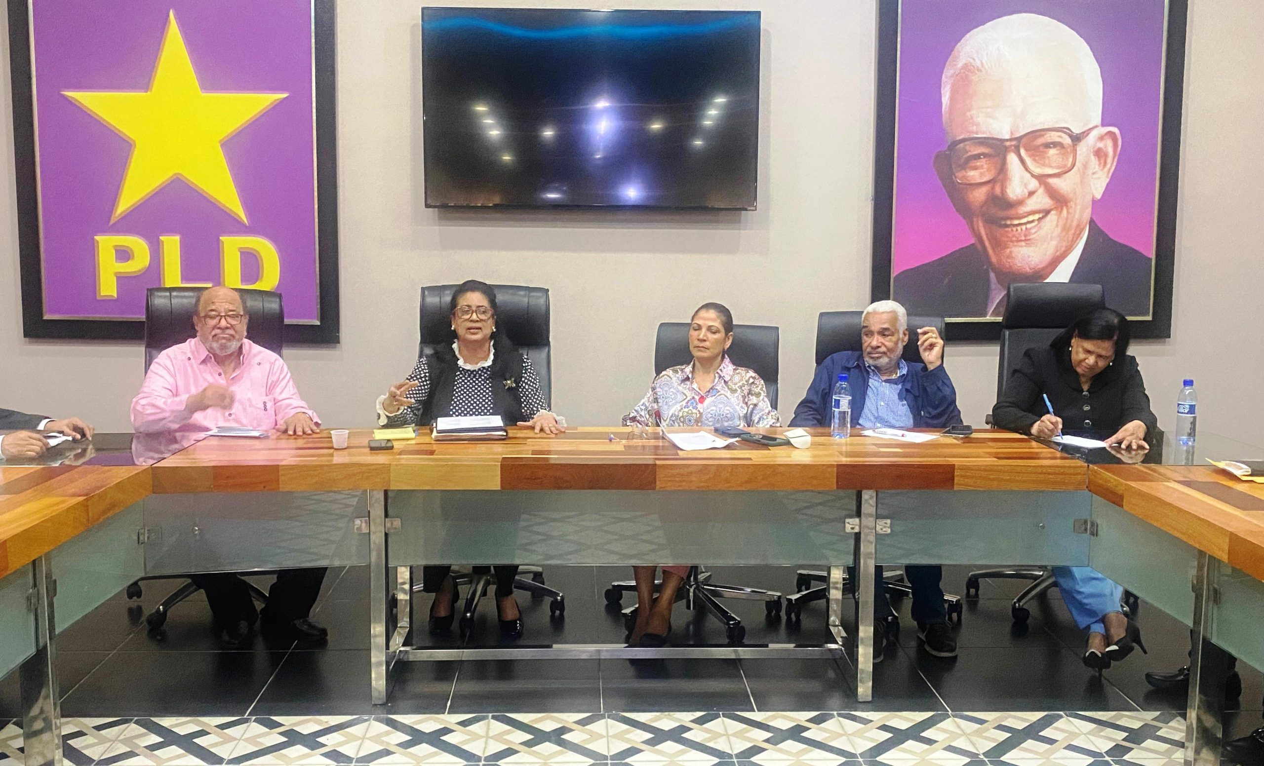 El PLD celebra su 51 aniversario honrando los ideales de Juan Bosch y Juan Pablo Duarte