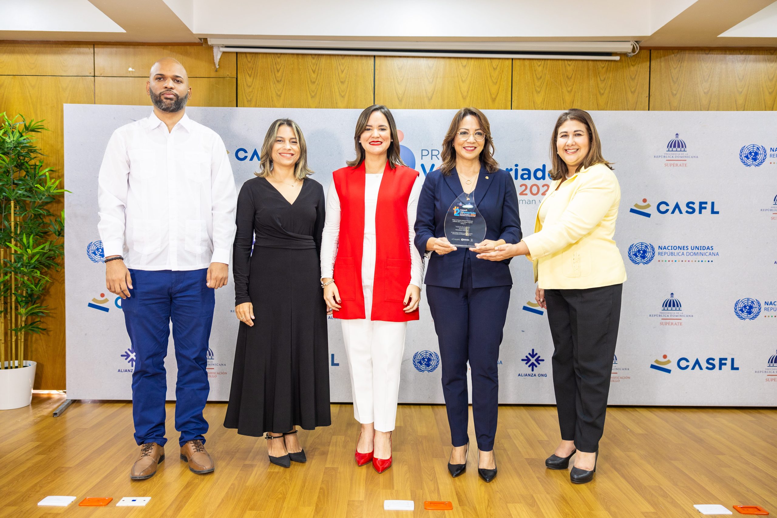 Banco BHD gana el Premio Nacional de Voluntariado Solidario 2024 por su impacto en la sociedad dominicana