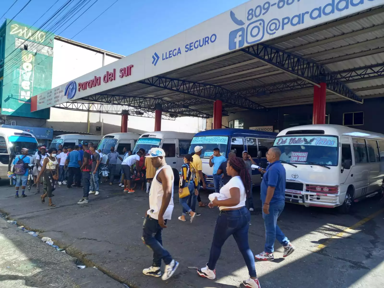 Desplazamientos, comercio y seguridad marcan el Fin de Año en República Dominicana