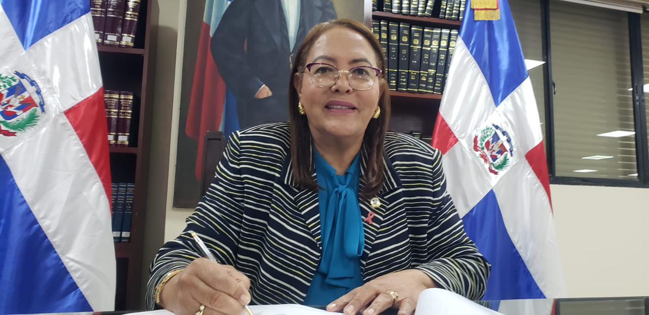 Diputada Elvira Corporán Llevará Solidaridad y Alegría Navideña a los Municipios de San Juan