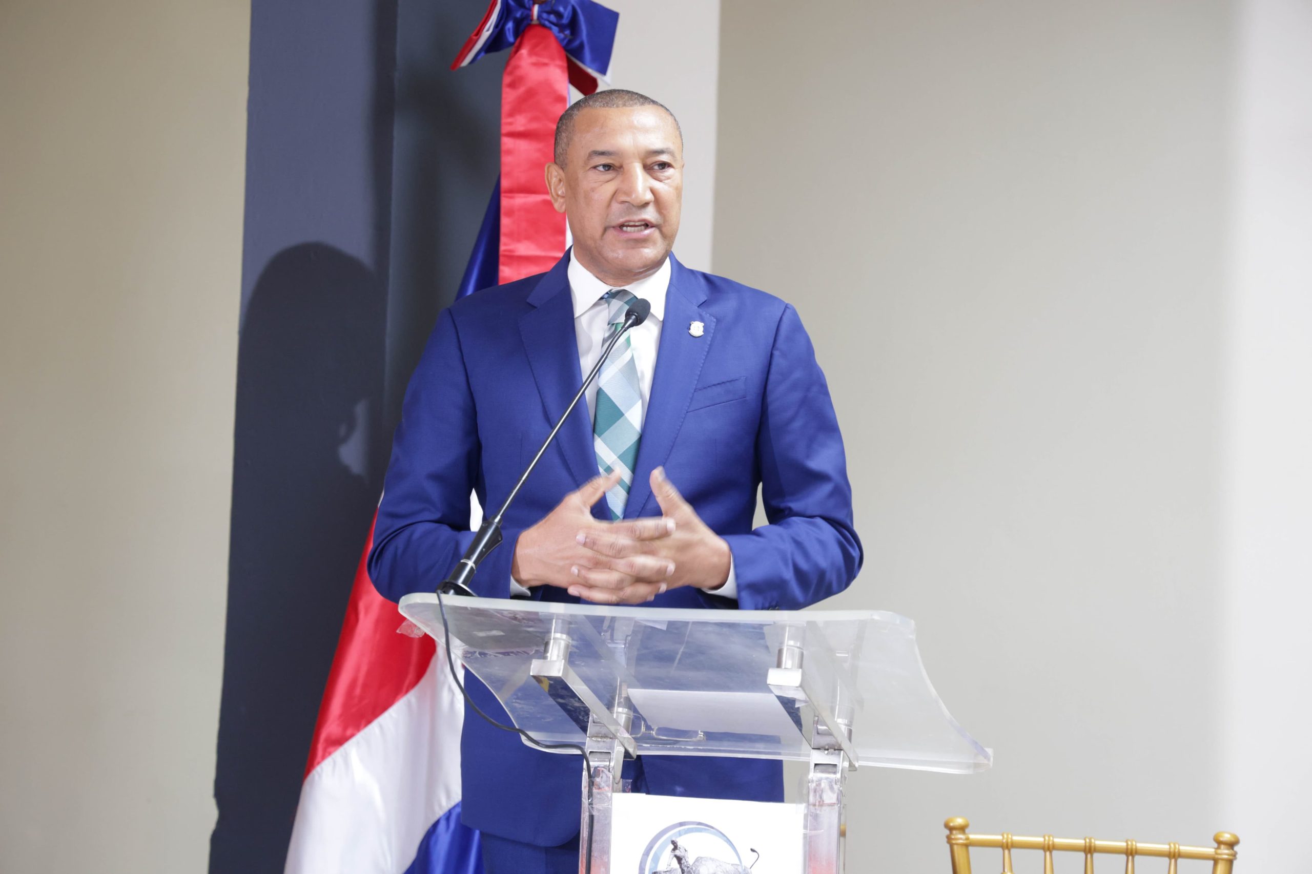 Santiago Zorrilla reafirma su compromiso con El Seibo y destaca logros legislativos clave