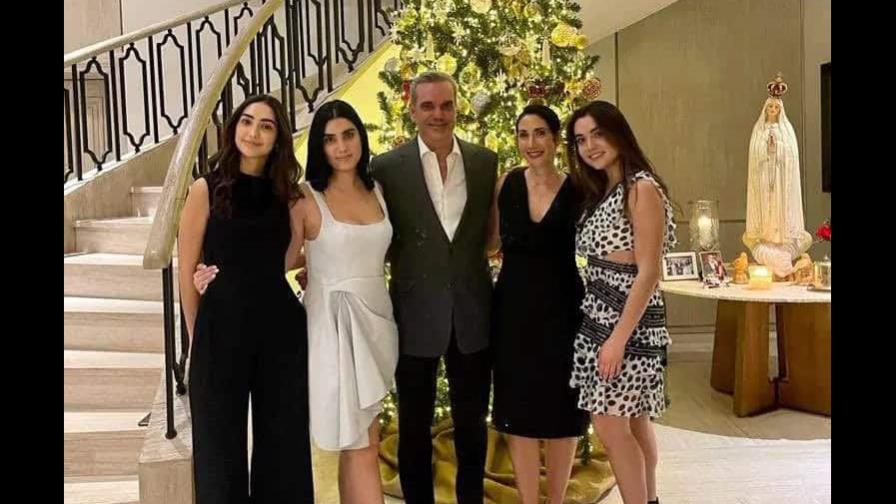 Presidente Luis Abinader Anuncia Viaje Familiar a los Estados Unidos Durante Navidad