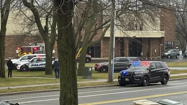 Tragedia en Escuela de Wisconsin: Tiroteo Deja Tres Muertos y Seis Heridos