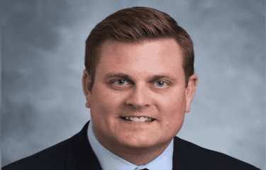 Asesinan a Brian Thompson, Director de United Health Care, en el Corazón de Nueva York