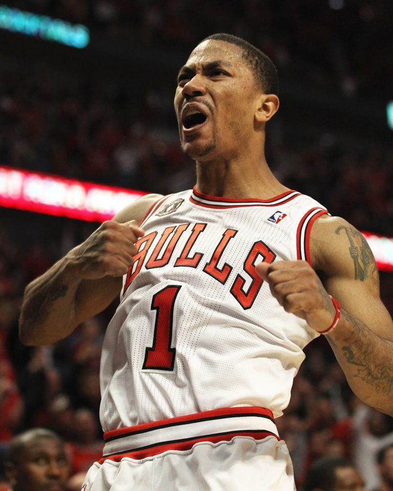 Derrick Rose recibe un emotivo homenaje en Chicago: una leyenda vuelve a casa