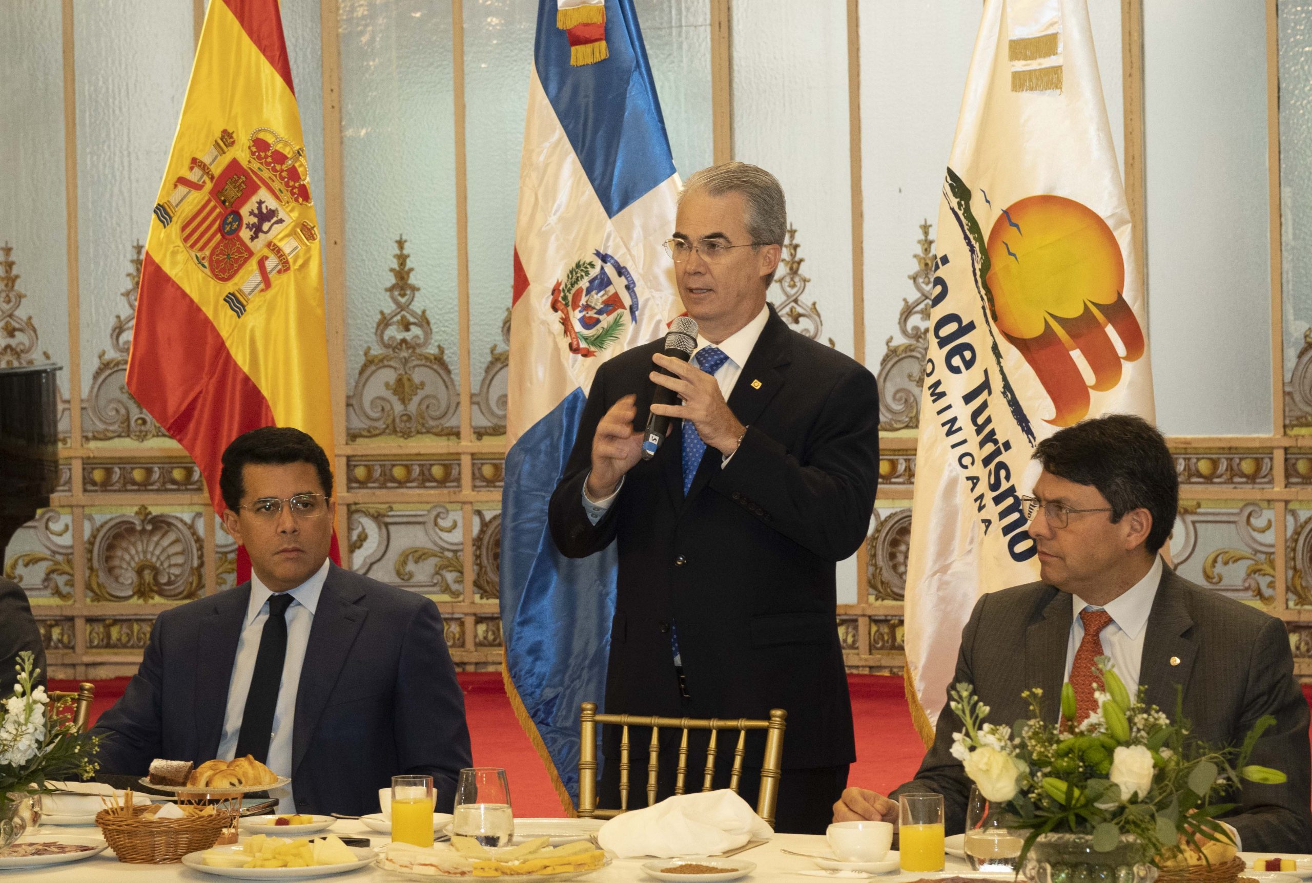 Banco Popular Dominicano impulsa inversiones por más de US$6,200 millones en FITUR 2024