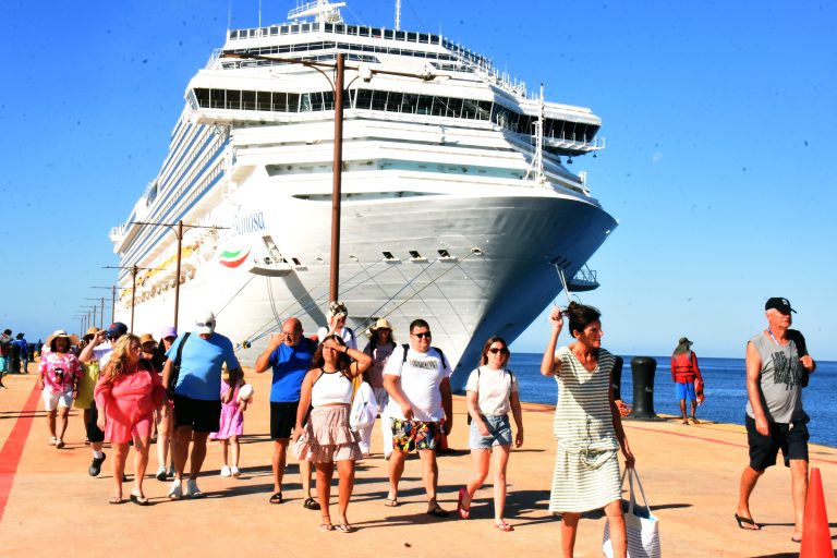Port Cabo Rojo: Un destino en auge con la llegada del tercer crucero del año