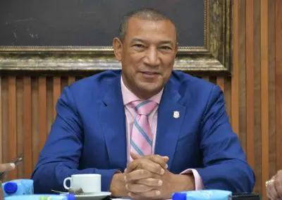 Santiago Zorrilla resalta el auge turístico de Miches y celebra nuevas inversiones en FITUR 2025