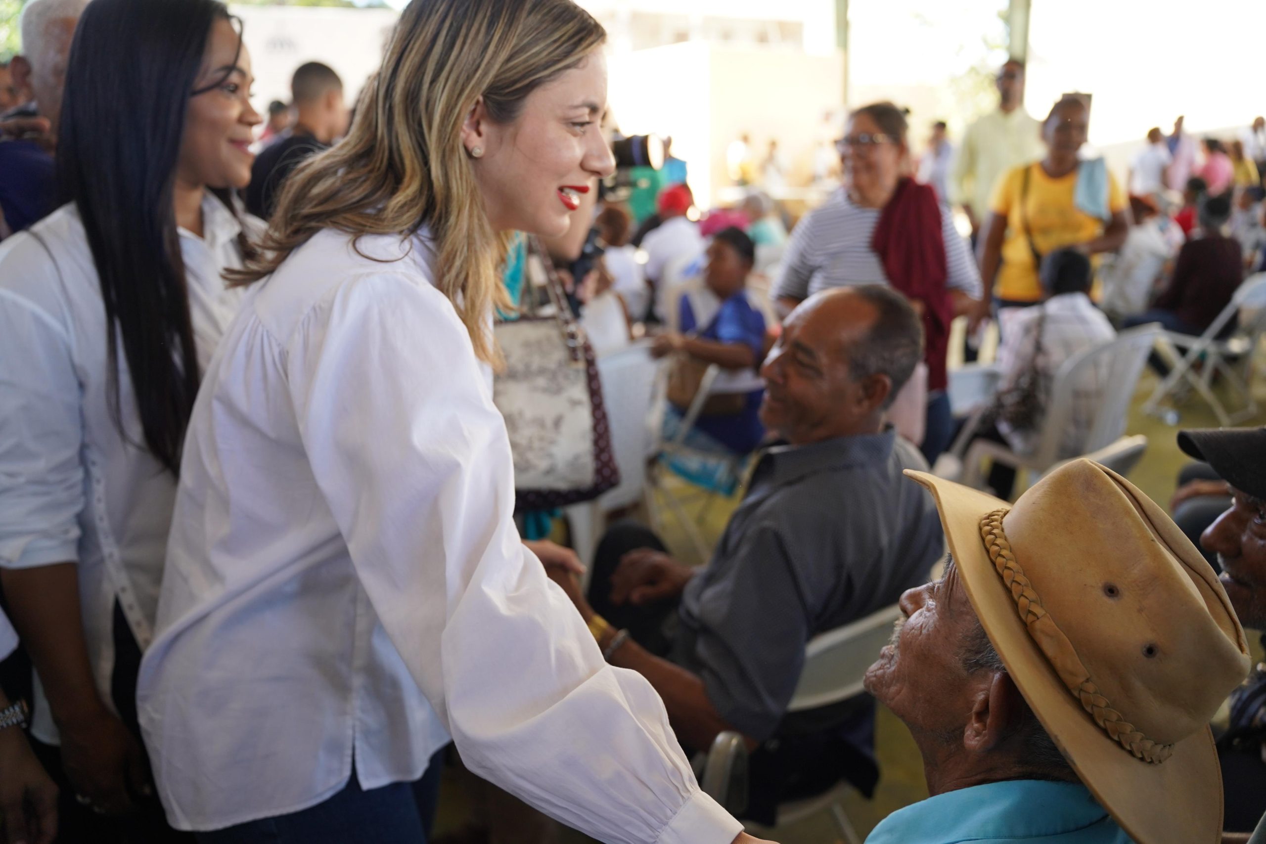 Supérate beneficia a casi 3,000 personas en Dajabón con operativo comunitario integral