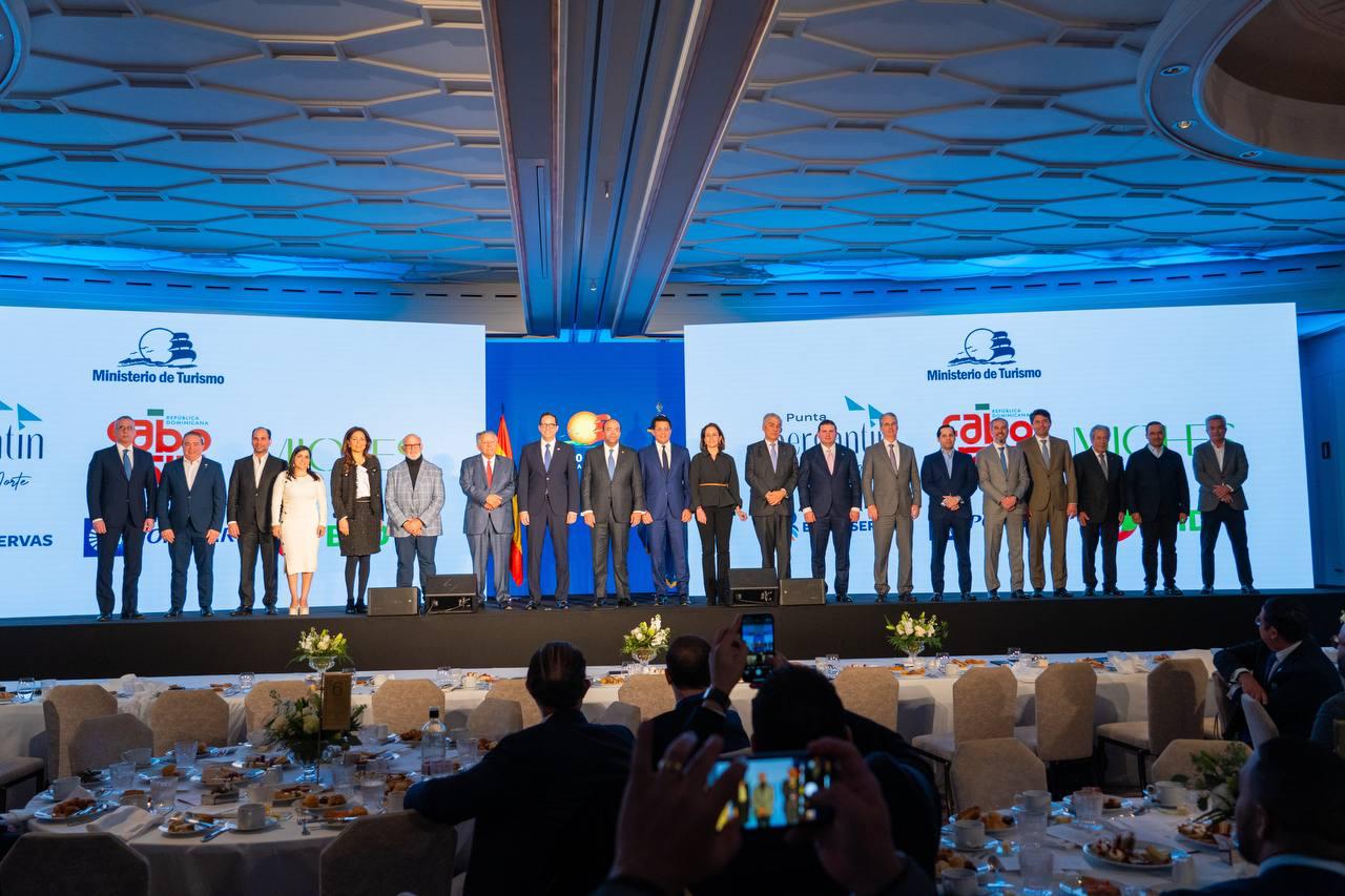 JAC impulsa conectividad global de RD en FITUR