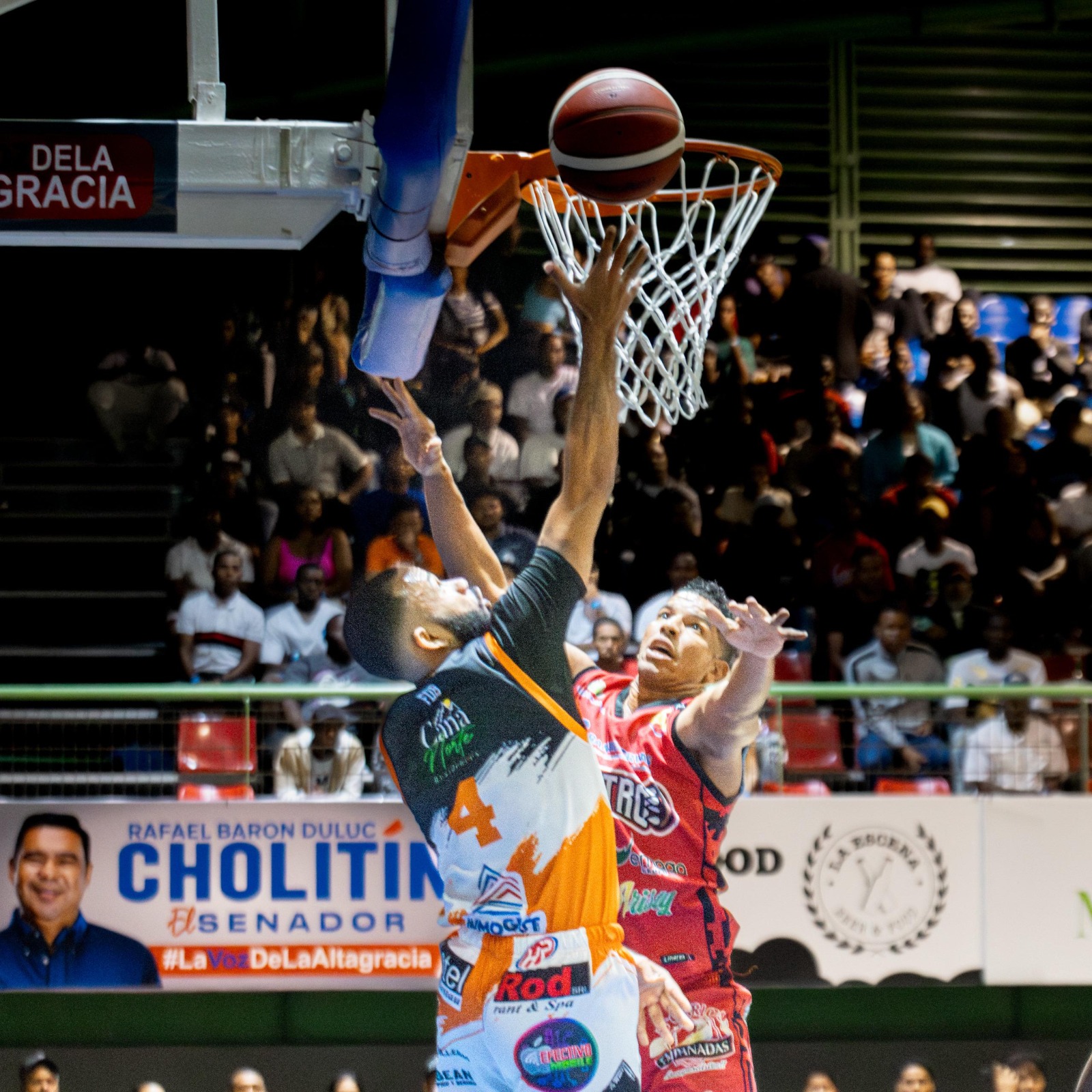 Bethoven Castillo guía al Club Antonio Guzmán a una dramática victoria en el inicio de la final del TBS Higüey 2024
