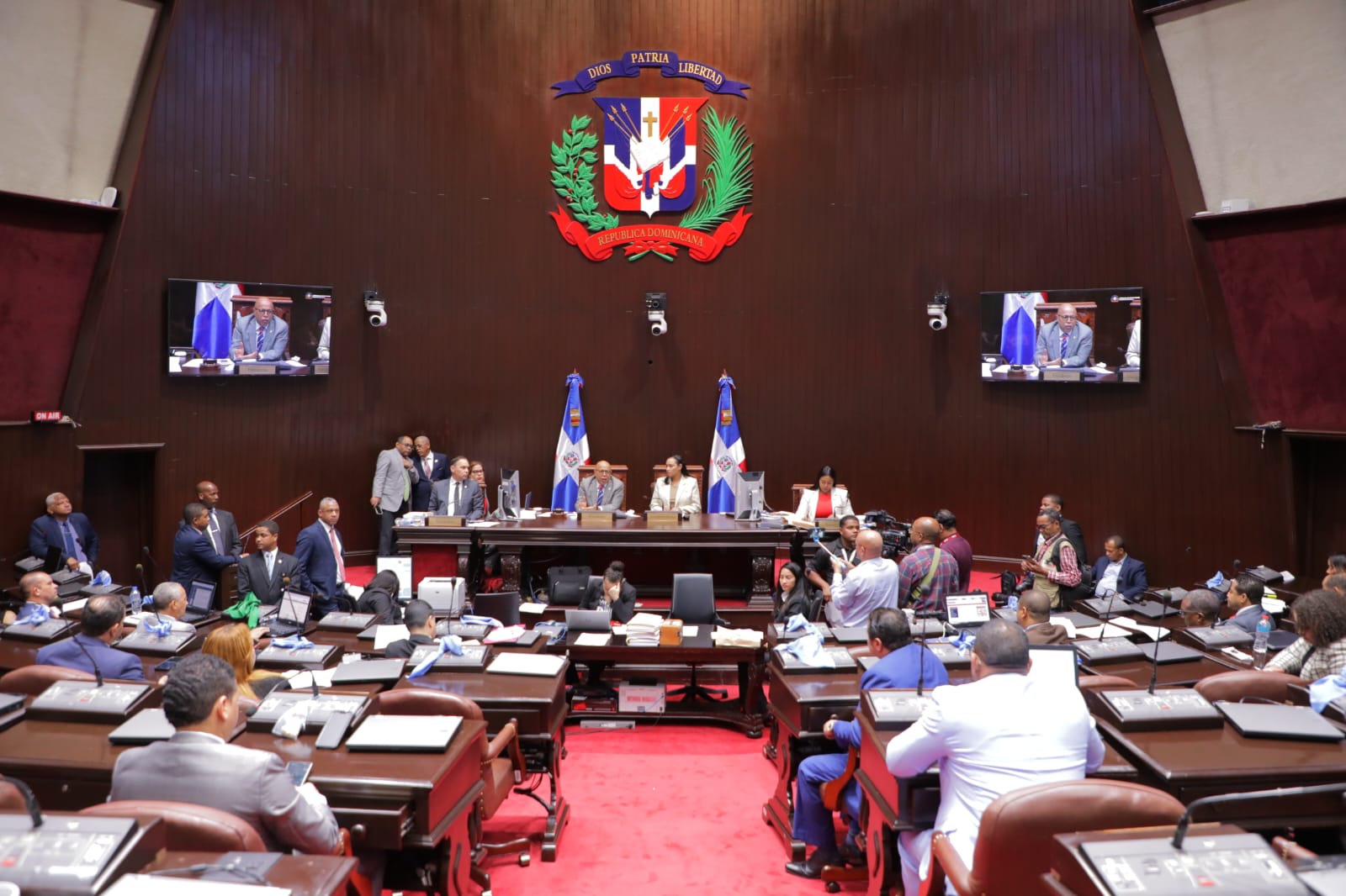 Diputados aclaran sobre nombre Circunvalación Santo Domingo