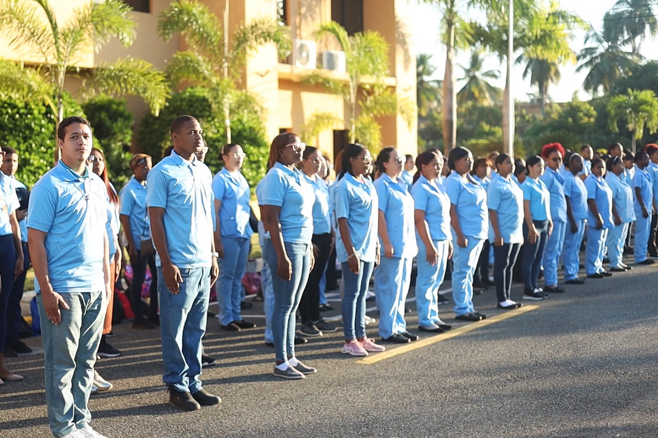 DIGEV inaugura el periodo académico 2025 con más de 25,000 estudiantes a nivel nacional