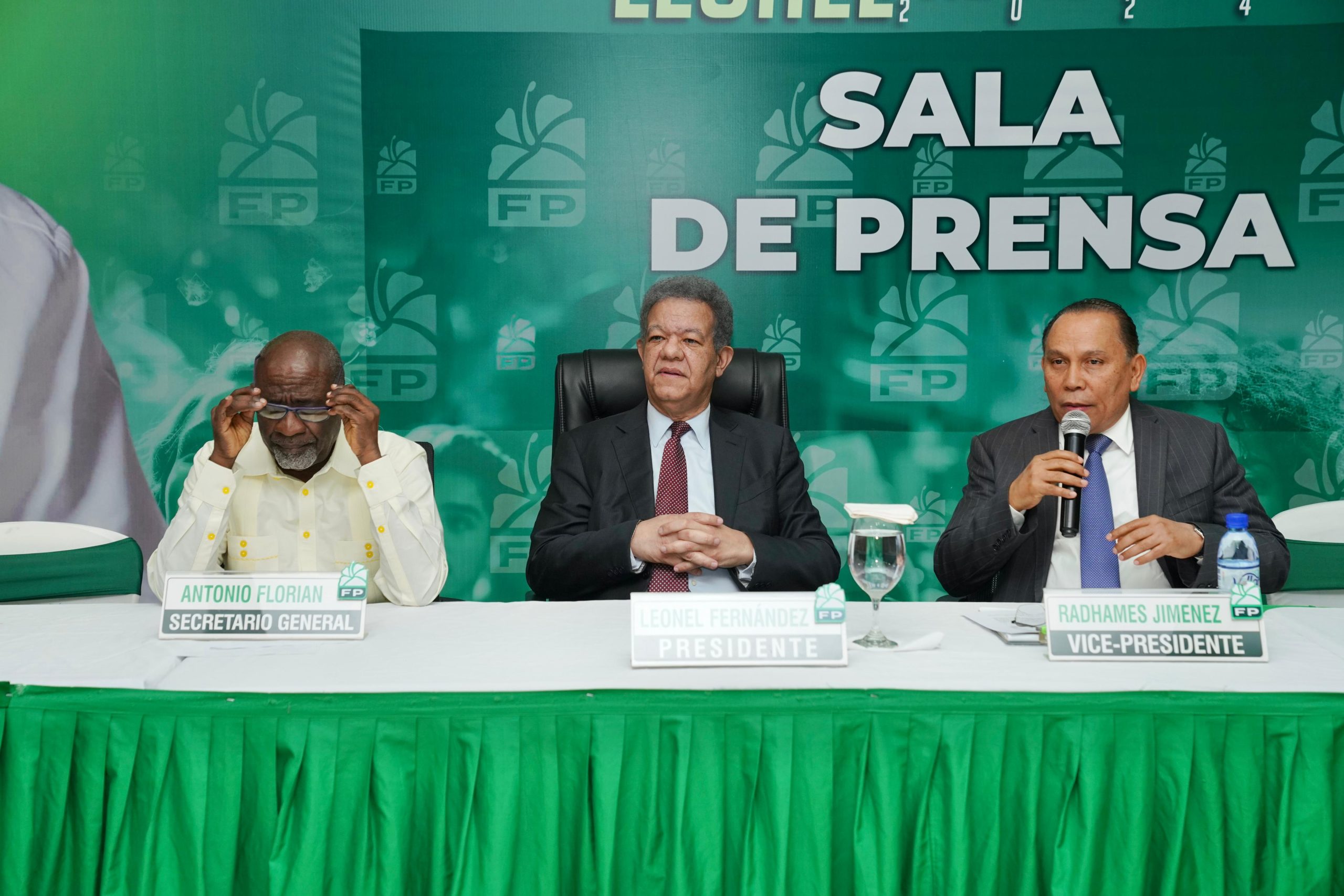 Fuerza del Pueblo define su agenda 2025 con avances clave en su Segundo Congreso