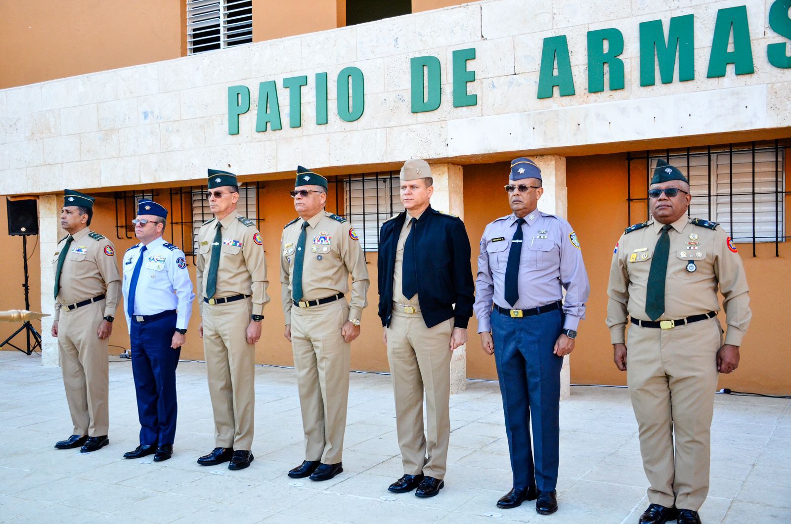 Nueva promoción de cadetes y guardiamarinas inicia formación bajo un año común de entrenamiento