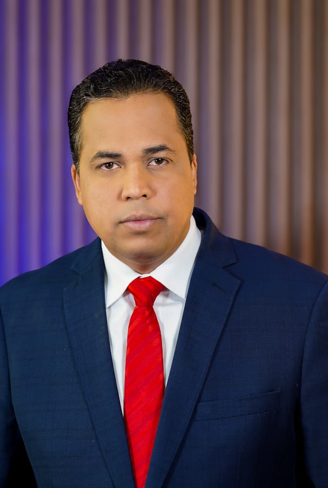 Paúl Pimentel Blanco Relanza "Info x Dos" con Nueva Propuesta