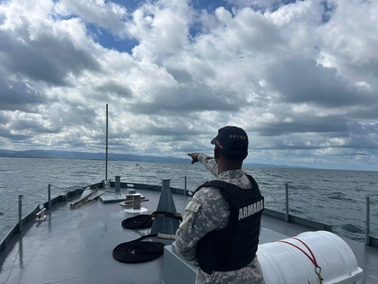 Armada Dominicana Intensifica la Lucha Contra el Tráfico de Migrantes