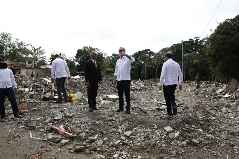 Abinader Supervisa Avance del Innovador Boulevard de Jaya en San Francisco de Macorís