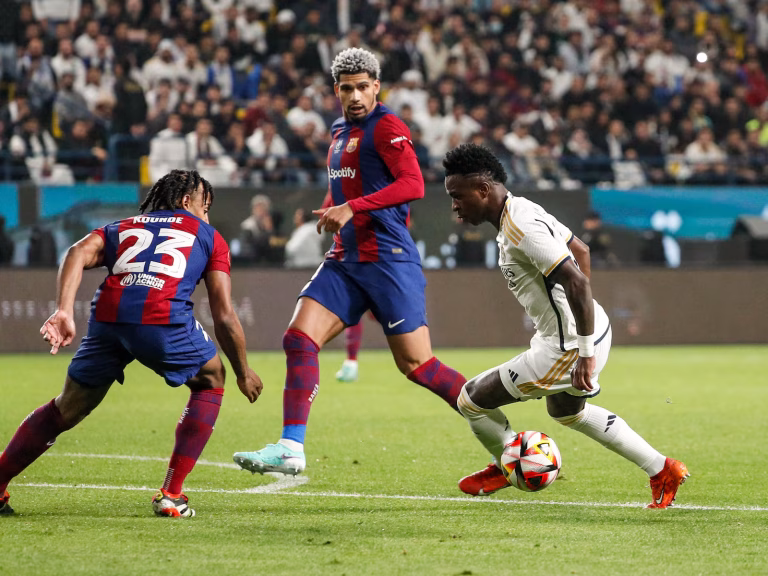 El Clásico se convierte en una revancha: Real Madrid y Barcelona se enfrentan en la final de la Supercopa de España