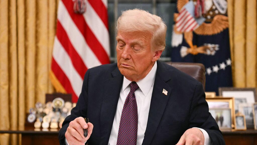 Trump Firma Orden Ejecutiva para eliminar la Ciudadanía por Derecho de Nacimiento: Una Medida Radical que Afectará a Miles de Inmigrantes