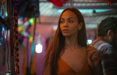 Zoe Saldaña emociona al mundo con su primer Globo de Oro por Emilia Pérez