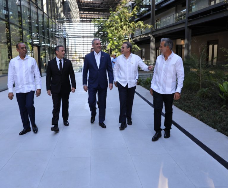 Palacio de Justicia de Santo Domingo Este: Un Gigante Moderno para la Justicia Dominicana