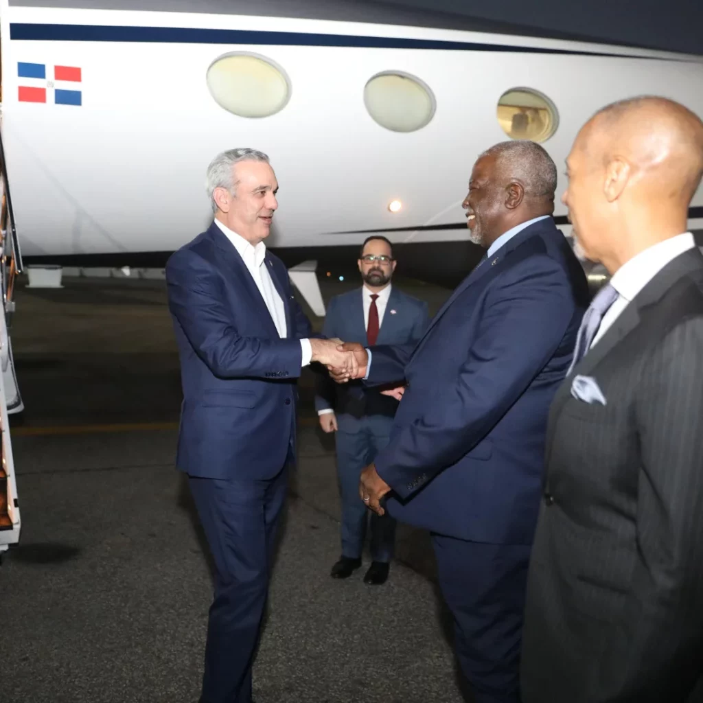 Presidente Abinader llega a Guyana para fortalecer relaciones bilaterales y participar en conferencia internacional