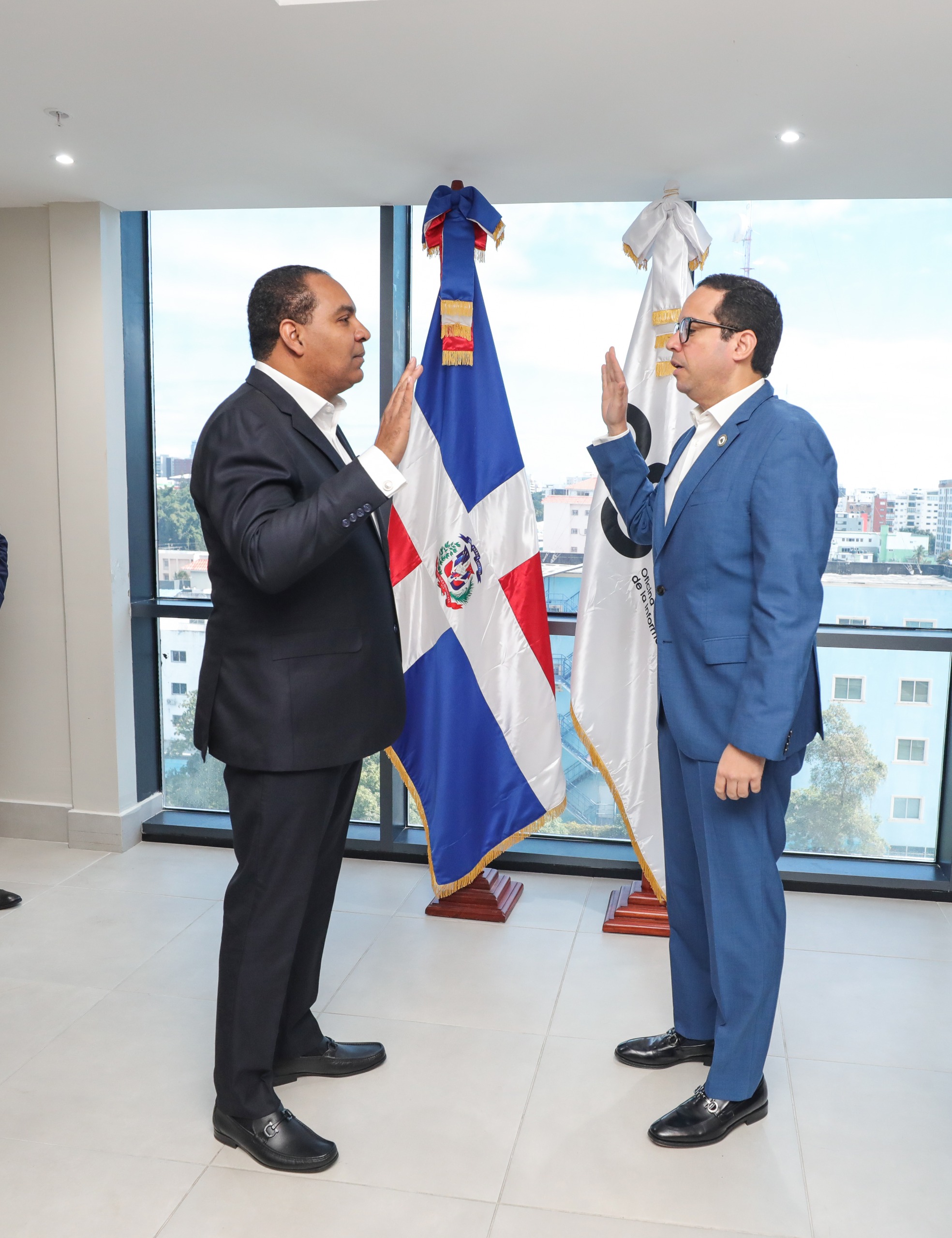 Edgar De Jesús Batista Asume la Dirección de la OGTIC con Enfoque en Innovación y Transformación Digital