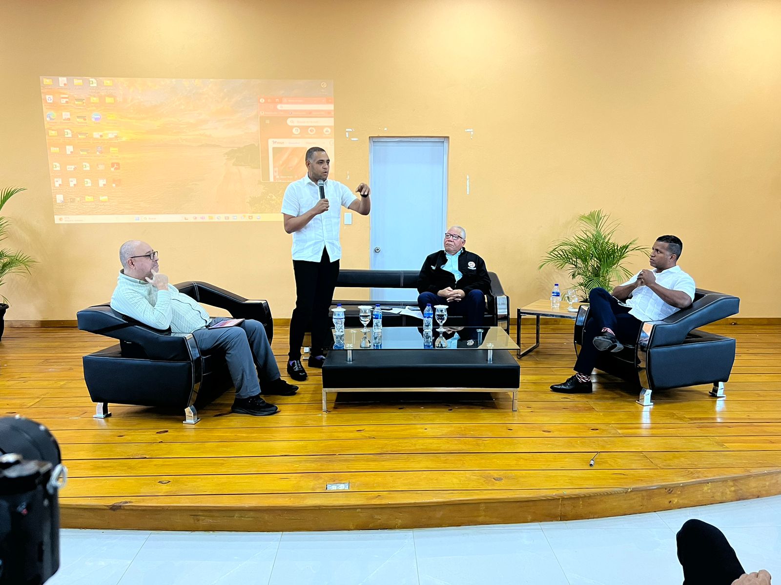 Alcaldes de la Región Higuamo respaldan reforma clave para la gestión de residuos sólidos