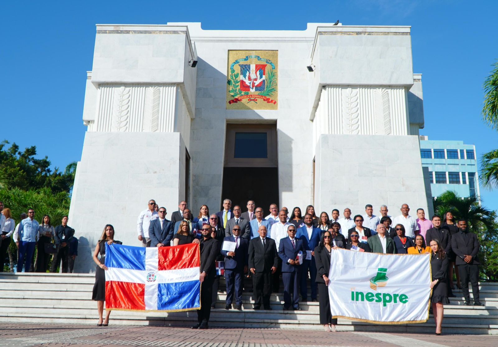 Inespre amplía mercados y bodegas móviles para combatir el hambre en RD