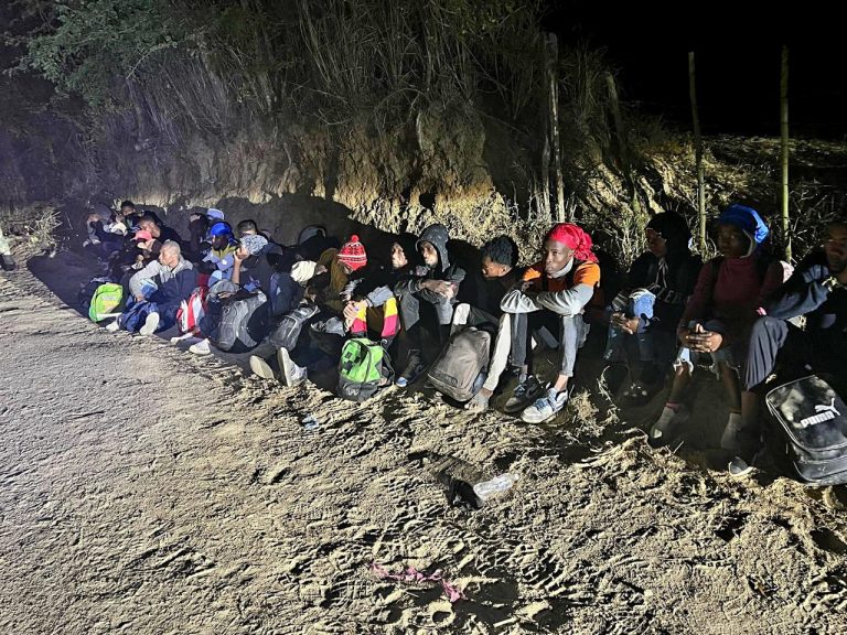 Ejército refuerza control migratorio y detiene a 42 haitianos indocumentados en Dajabón y San Juan de la Maguana