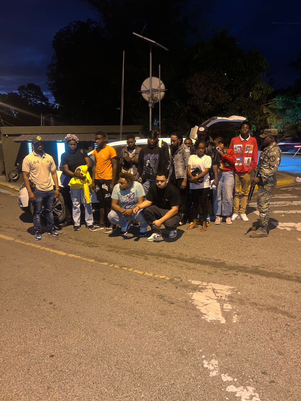 Ejército frustra red de tráfico de indocumentados en operativos simultáneos