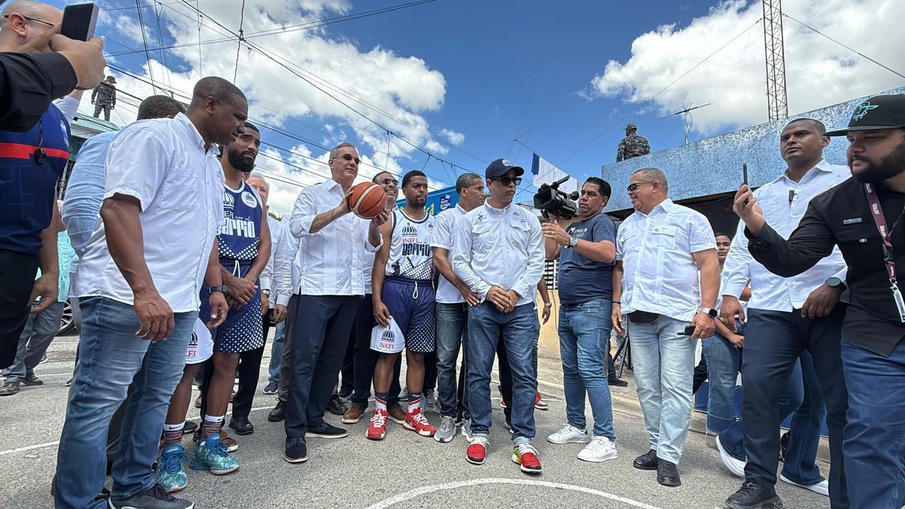 Robert Polanco: “El Gobierno Contigo” fortalece liderazgo comunitario; destaca su participación en gestión de soluciones en los barrios y comunidades