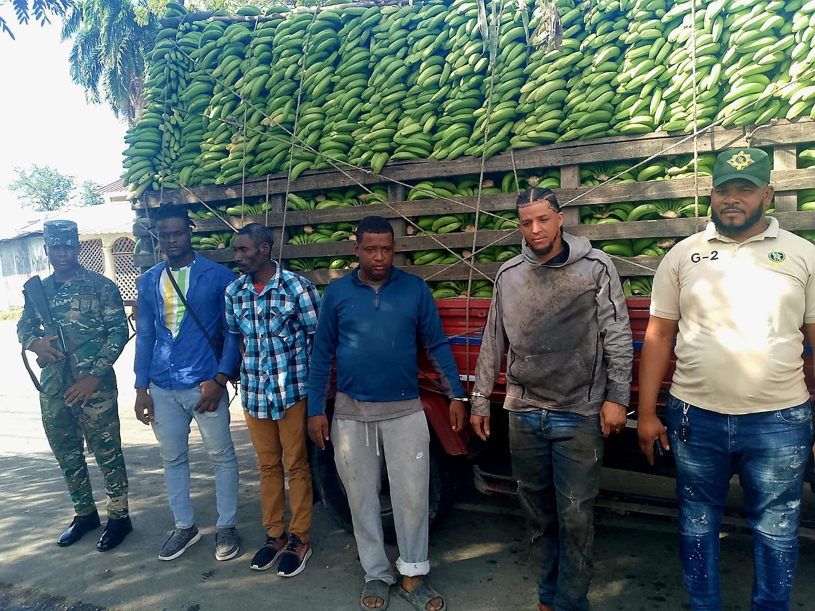 Ejército detiene a 1,369 indocumentados en el fin de semana