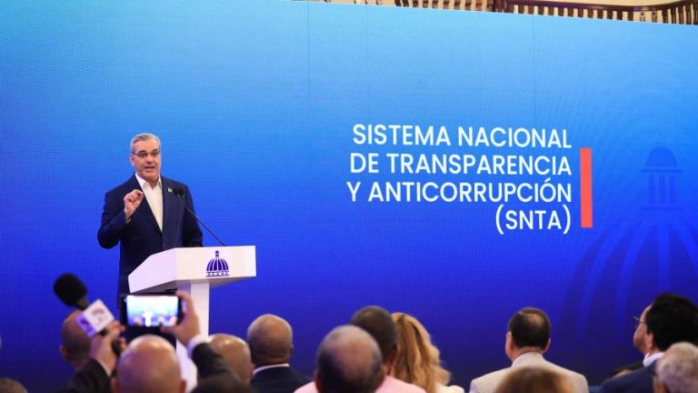 Gobierno refuerza su compromiso con la transparencia y lanza el Sistema Nacional de Anticorrupción