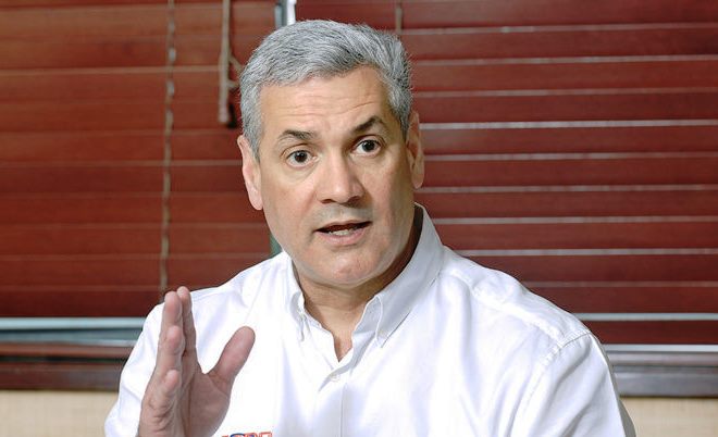 Gonzalo Castillo Solicita al PLD No Ser Considerado para la Candidatura Presidencial