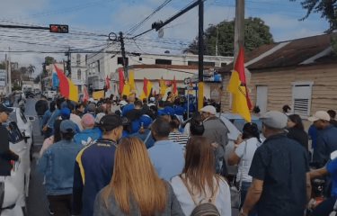 Protestas estudiantiles sacuden San Francisco de Macorís ante intoxicaciones en escuelas
