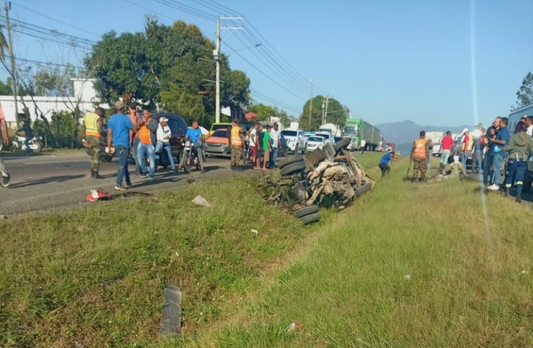 Dos militares fallecidos y varios heridos en accidente