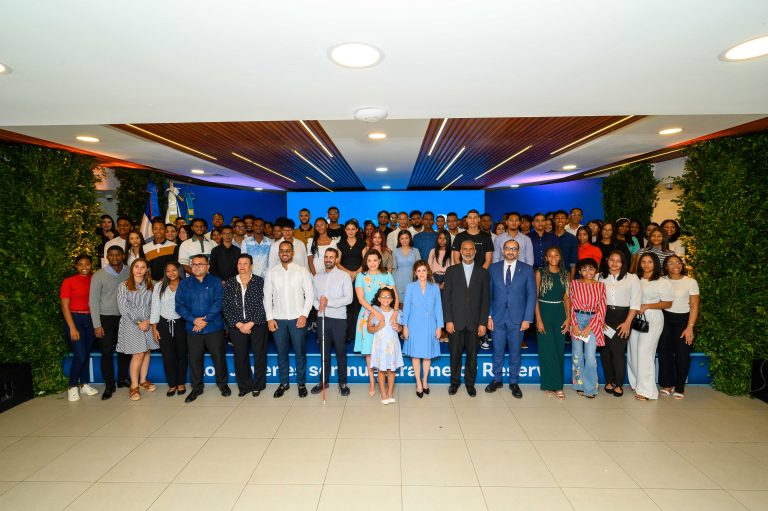 Voluntariado Banreservas abre convocatoria para la tercera edición de becas Reservas del Futuro