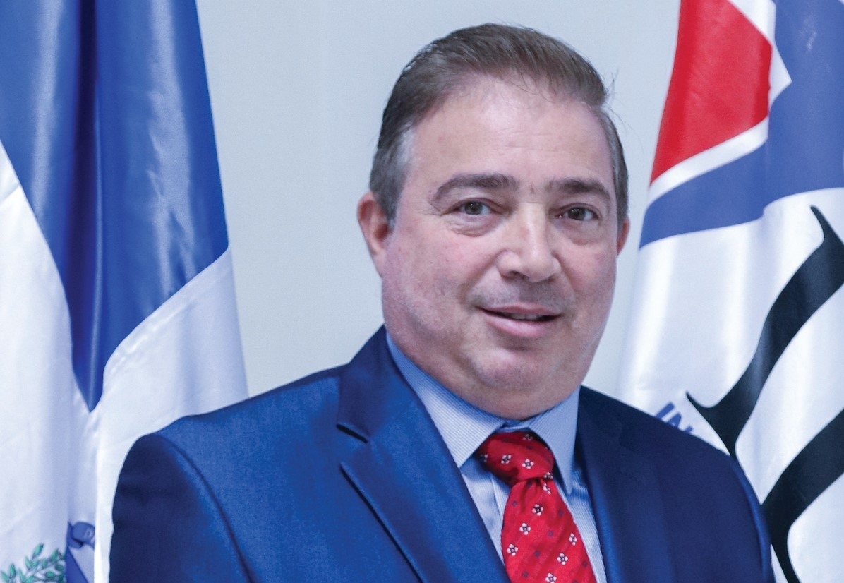 Junta de Aviación Civil garantiza protección a los derechos de los pasajeros y la seguridad aérea