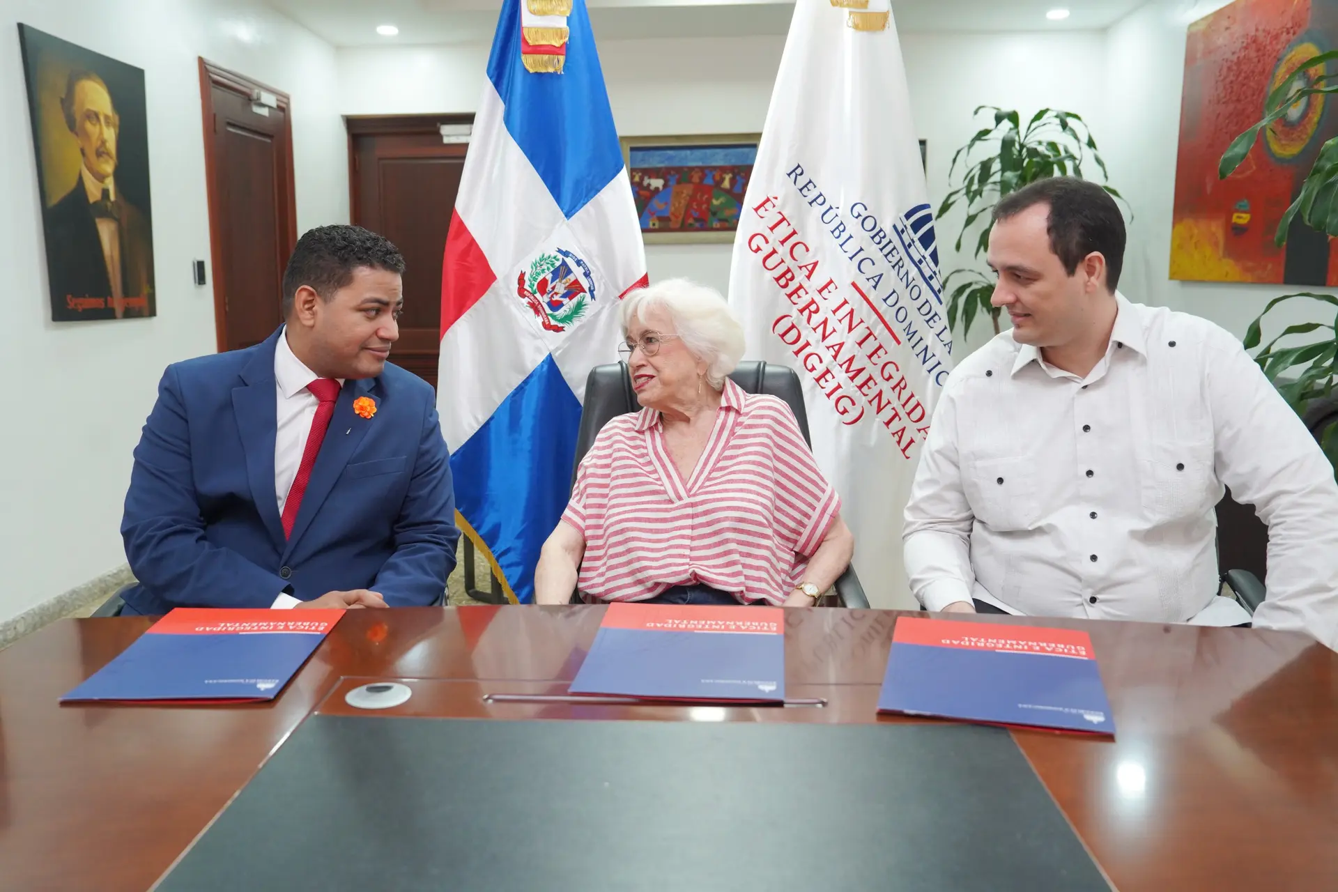 OCDE y DIGEIG inician estudio para fortalecer la integridad pública en República Dominicana
