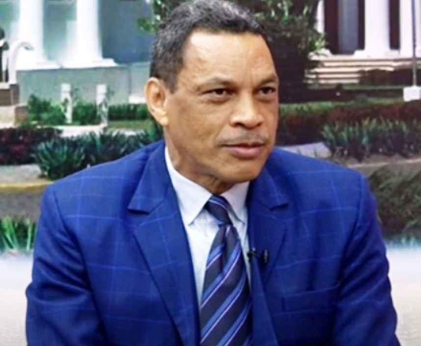 Mauro Piña Bello critica la gestión gubernamental y reafirma la organización del PLD